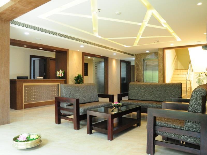 Hotel South Regency, Ernakulam Kochi Bagian luar foto